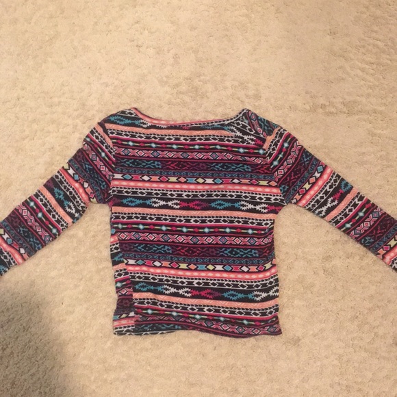 Delia’s Aztec Patterned Long Sleeve - Picture 3 of 3